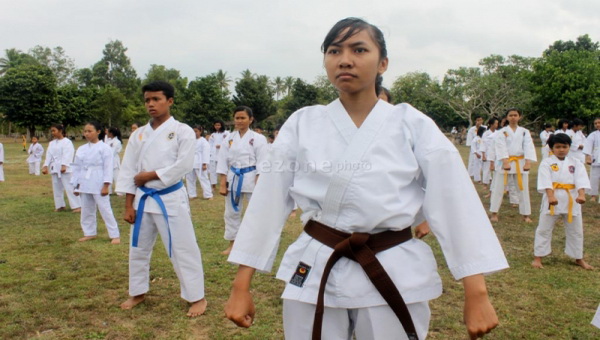 Bocah SD Wakili Indonesia dalam Kejuaraan Karate di Swiss